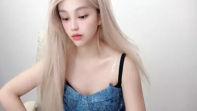 jiangjiang2005 online show from 07-14-26, 07:53