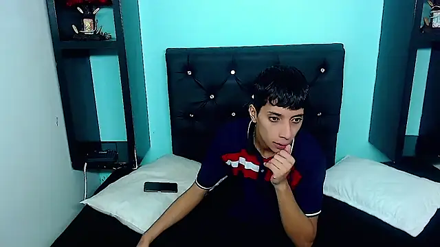 jl brayan12 online show from 05-28-26, 03:40