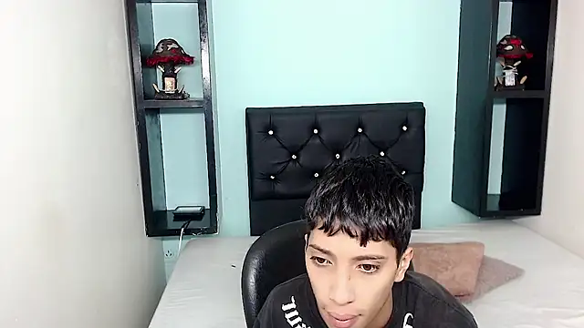 jl brayan12 online show from 05-26-26, 05:55