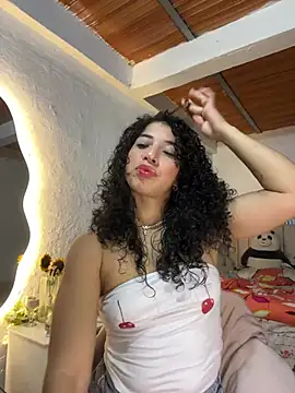 Miily 0 online show from 07-12-26, 04:13