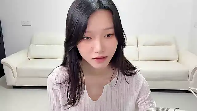 Snapshot of jiajia_girl chatting on 06-14-26, 02:29 jiajia girl online show from 06-14-26, 02:29