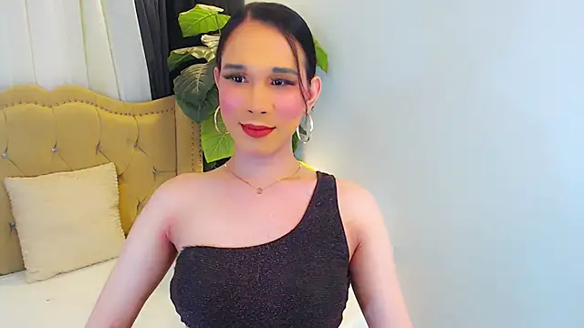 LexiLoreOnTop online show from 06-18-26, 07:08