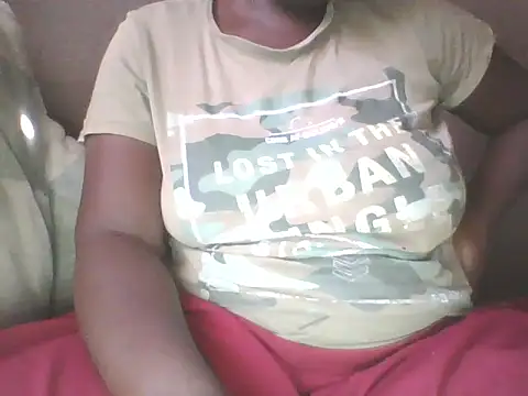 Snapshot of Vegas6l chatting on 07-28-26, 12:34 Vegas6l online show from 07-28-26, 12:34
