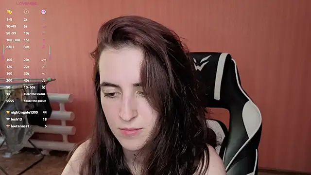 Snapshot of reaissss chatting on 06-27-26, 12:22 reaissss online show from 06-27-26, 12:22