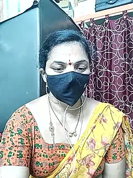 Leela 555 online show from 06-17-26, 11:09