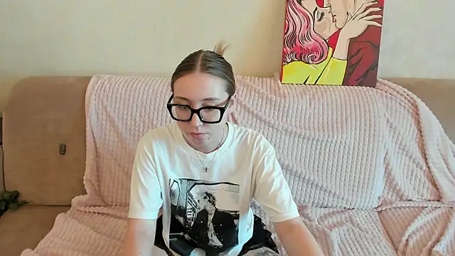  kitti meow  online show from 06-26-26, 06:19