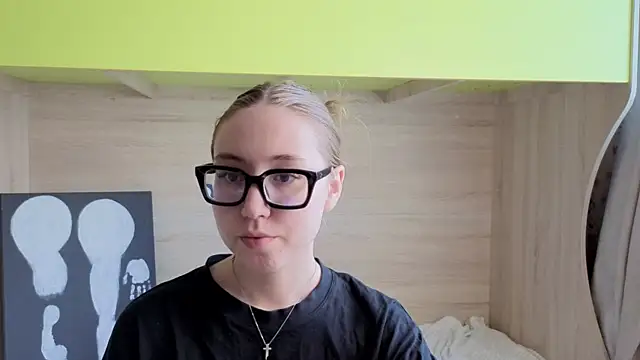  kitti meow  online show from 06-28-26, 07:36