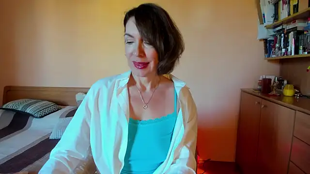 SummerLiza online show from 06-25-26, 03:39