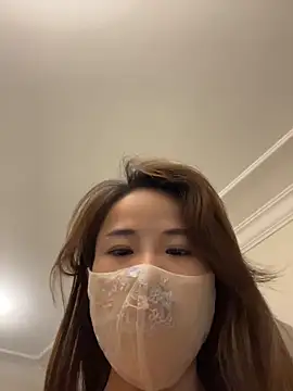 kiss loo online show from 06-12-26, 12:25