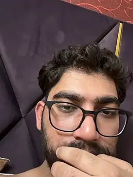 baddiebaby1998 online show from 07-13-26, 01:32