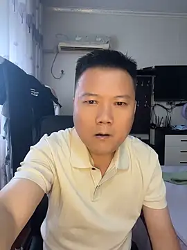 Snapshot of nanshe-000 chatting on 06-17-26, 07:19 nanshe-000 online show from 06-17-26, 07:19