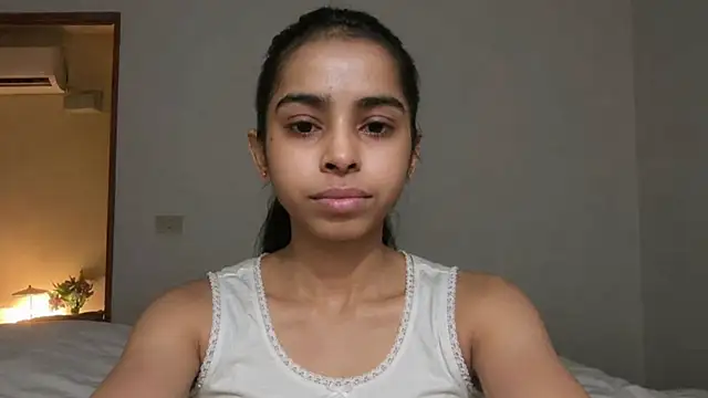 Aliyabhatt 8 online show from 05-22-26, 01:20
