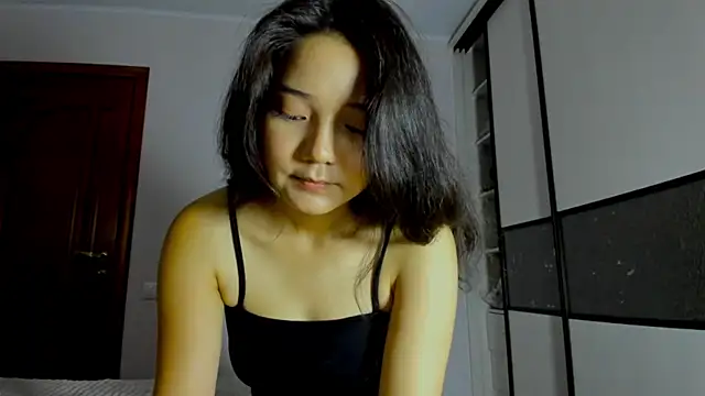 milana marttt online show from 06-11-26, 12:54