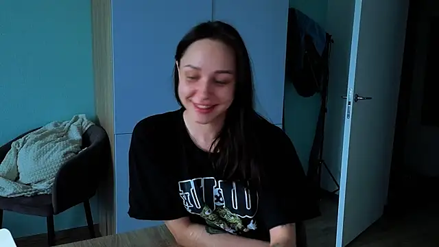EsterCarterr online show from 05-25-26, 05:22