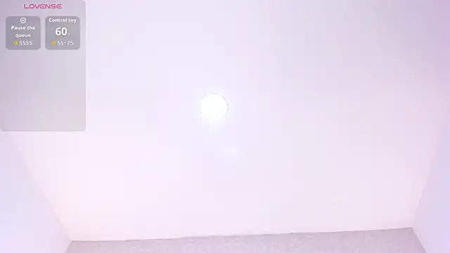 Snapshot of natalie_fox__ chatting on 06-16-26, 11:32 natalie fox online show from 06-16-26, 11:32