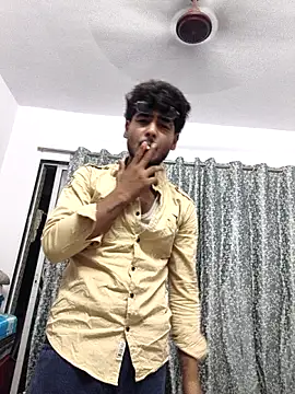 Hotshot Love online show from 06-21-26, 03:40