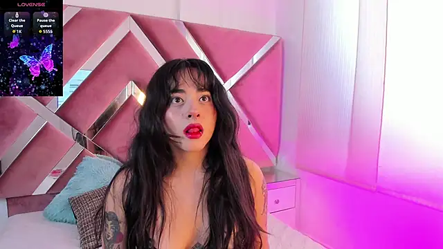 Elena Tylor online show from 06-20-26, 01:38