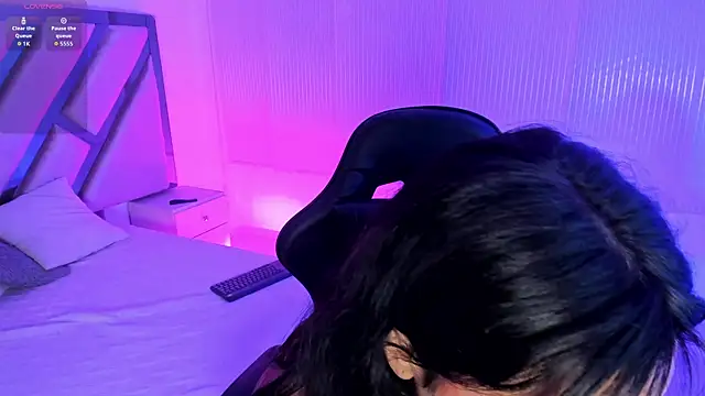 Elena Tylor online show from 07-11-26, 08:53
