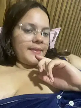Laryssinha 69 online show from 06-30-26, 01:05