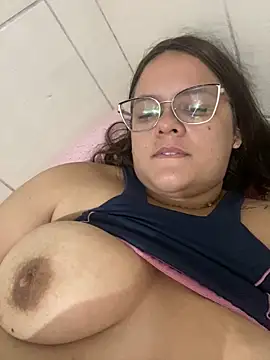 Laryssinha 69 online show from 06-16-26, 12:27
