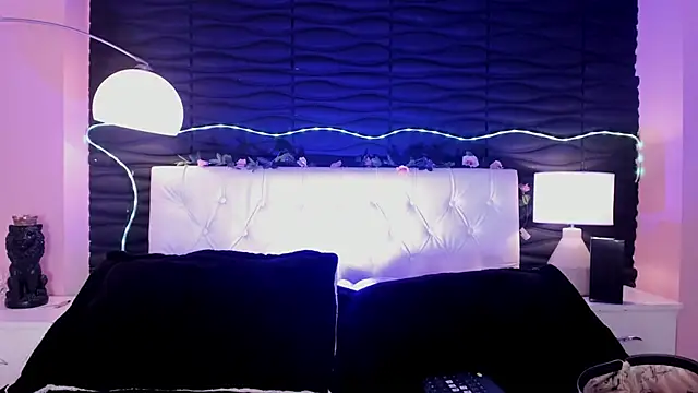 Snapshot of Natasha_Nassty chatting on 06-25-26, 08:47 Natasha Nassty online show from 06-25-26, 08:47