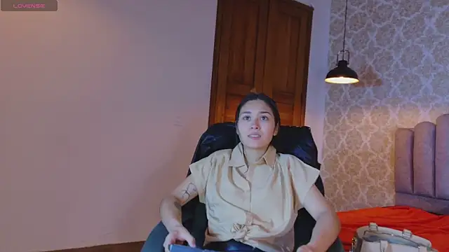 adaira31 online show from 06-15-26, 07:02