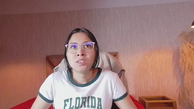 adaira31 online show from 06-25-26, 01:49
