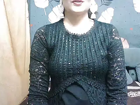 lustygirl01 online show from 06-13-26, 12:03