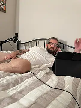 ChefDaddyy online show from 06-21-26, 01:33