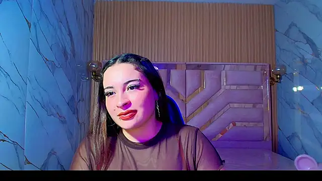 Kiara Moon r online show from 07-04-26, 03:13
