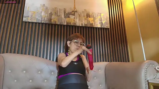 Madame mature1 online show from 06-20-26, 06:57