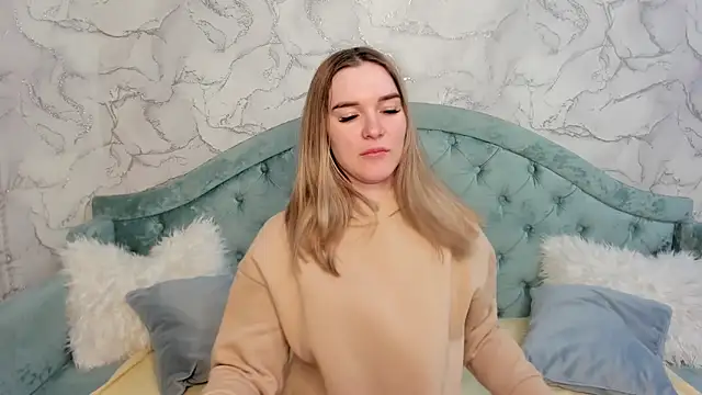RoxyReignn online show from 05-23-26, 10:53