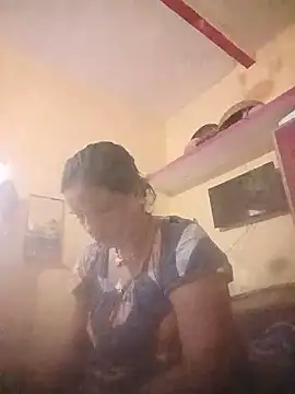 Hot sune online show from 06-18-26, 09:36