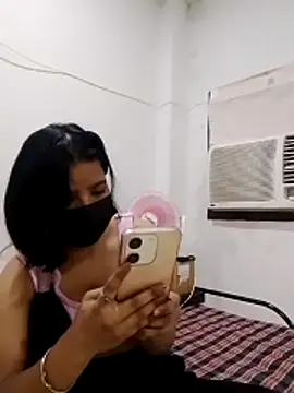 Snapshot of Jaya_5 chatting on 06-12-26, 11:57 Jaya 5 online show from 06-12-26, 11:57