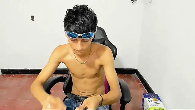 Leal cute666 online show from 05-31-26, 06:30