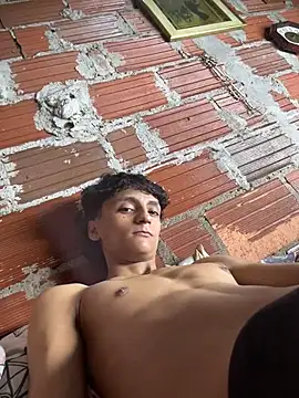 Leal cute666 online show from 06-21-26, 10:15