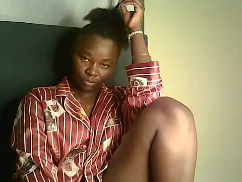 roziebeauty online show from 07-02-26, 03:23
