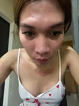 hotnathaliexx online show from 06-19-26, 09:48