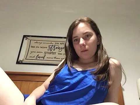 Maisie 01 online show from 06-04-26, 07:51