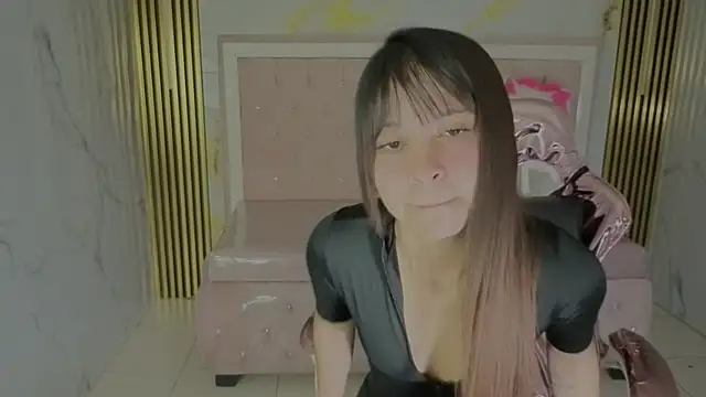 isabeau s online show from 07-15-26, 01:18
