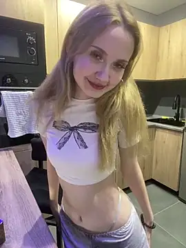 MiraNight online show from 05-31-26, 03:07
