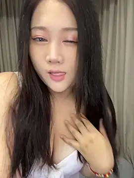 Luckysisi-s online show from 06-25-26, 01:05