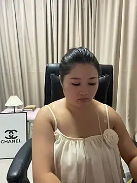 Luckysisi-s online show from 07-07-26, 01:14
