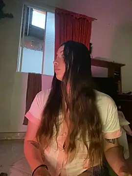 Snapshot of -Cattleya- chatting on 05-27-26, 11:17 -Cattleya- online show from 05-27-26, 11:17