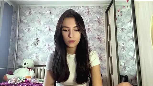 Snapshot of NeryLaffitte chatting on 05-25-26, 10:36 NeryLaffitte online show from 05-25-26, 10:36