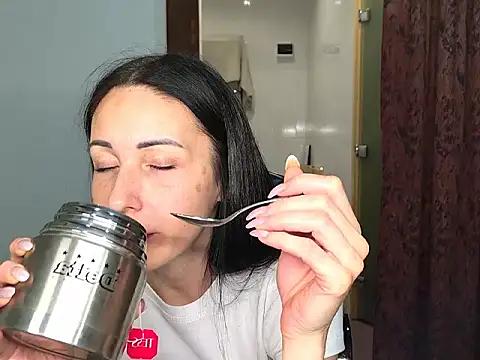 BouncySweety online show from 10-30-25, 07:44