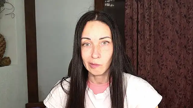 BouncySweety online show from 11-13-25, 07:40