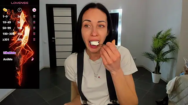 BouncySweety online show from 02-08-25, 05:08