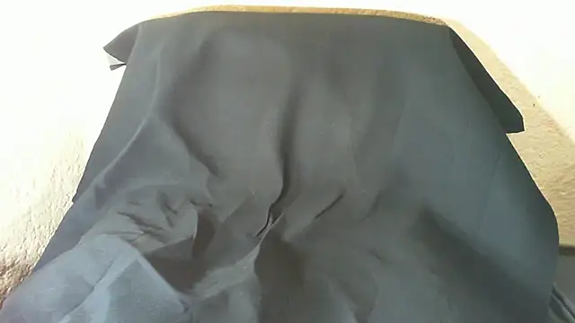 Snapshot of denzoeca chatting on 06-13-26, 03:48 denzoeca online show from 06-13-26, 03:48