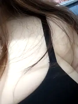 YoenLyy online show from 06-01-26, 02:28